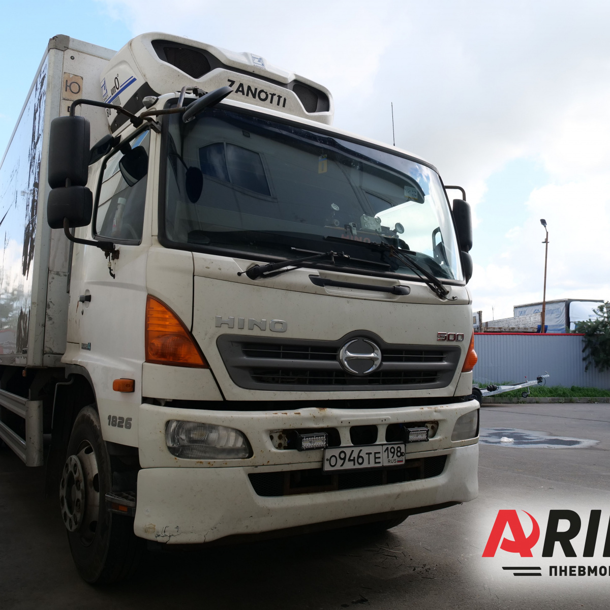 Пневмоподушки на HINO 500 передняя балка