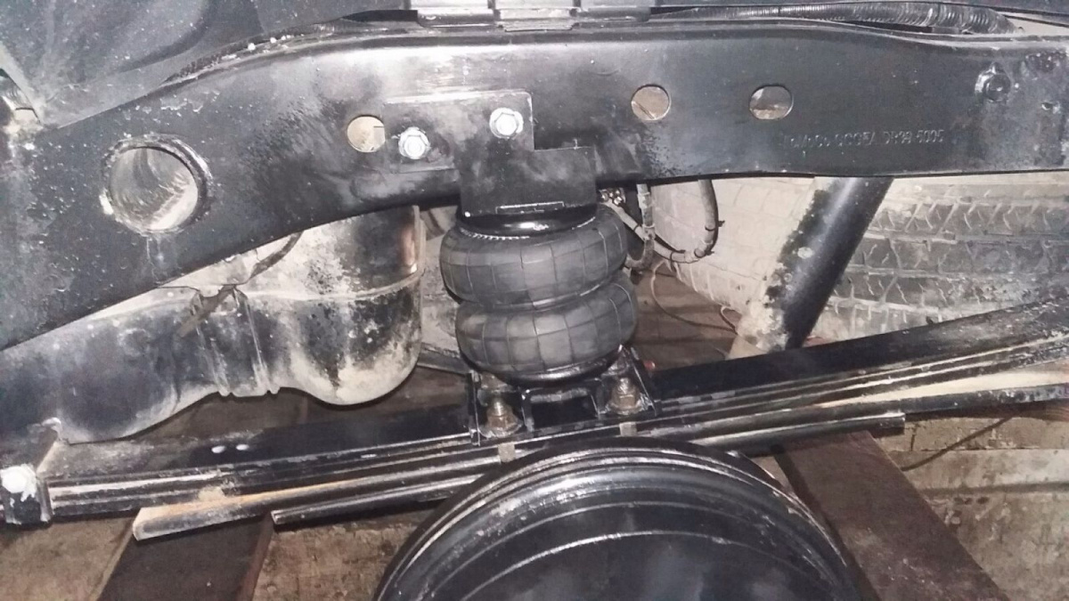 Купить пневмоподвеску на заднюю ось, грузовой вариант, а/м марки Ford, а/м марки MAZDA