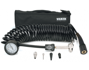 Манометр-дефлятор VIAIR (0-60 PSI, витой шланг, набор насадок, сумка)