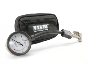 Манометр-дефлятор VIAIR (0-60 PSI, зажимное подсоединение, сумка)