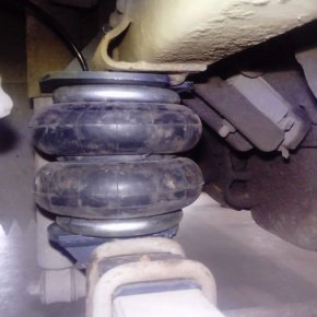 Пневмоподвеска на переднюю ось BAW Fenix 1044 Пневмоподвеска на переднюю ось BAW Fenix 1044