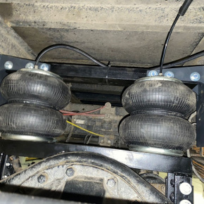 Задняя пневмоподвеска JAC N-120  Задняя пневмоподвеска JAC N-120