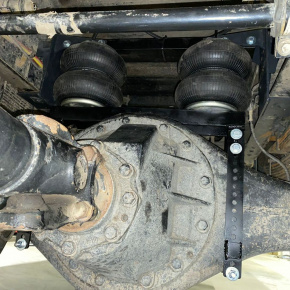 Задняя пневмоподвеска JAC N-120  Задняя пневмоподвеска JAC N-120