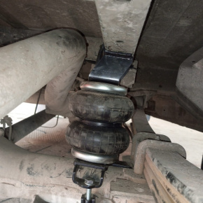 Задняя пневмоподвеска на JAC Sunray, Sollers Atlant односкатная ошиновка