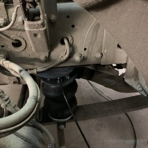 Пневмоподвеска на переднюю ось VOLVO FL