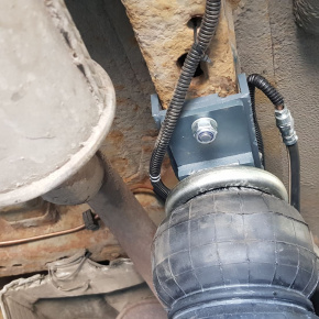 Пневмоподвеска на заднюю ось Dodge Caravan IV короткая база