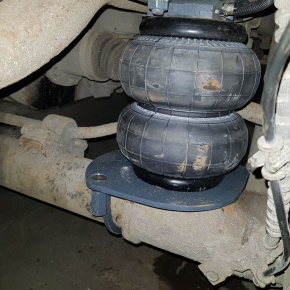 Пневмоподвеска на заднюю ось Dodge Caravan IV, Chrysler Voyager Пневмоподвеска на заднюю ось Dodge Caravan IV, Chrysler Voyager