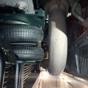 Передняя пневмоподвеска Dongfeng C120