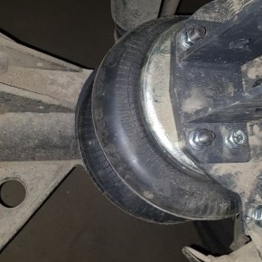 Задняя  пневмоподвеска Iveco Daily 65-70 Задняя  пневмоподвеска Iveco Daily 65-70