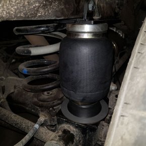 Пневмоподвеска на заднюю ось Mercedes X class