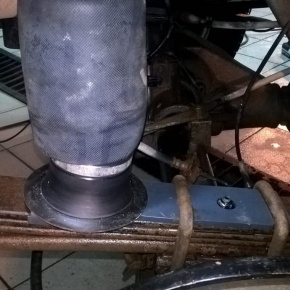 Пневмоподвеска на заднюю ось Nissan Navara D40, комфортный вариант