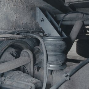 Задняя пневмоподвеска Renault Midlum 180 Задняя пневмоподвеска Renault Midlum 180