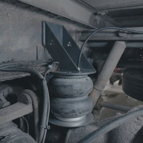 Задняя пневмоподвеска Renault Midlum 180 Задняя пневмоподвеска Renault Midlum 180