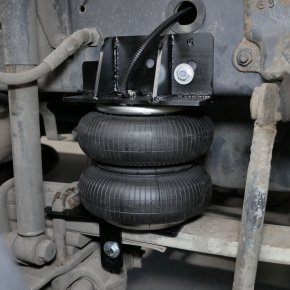 Пневмоподвеска на переднюю ось Renault Midlum 180 Пневмоподвеска на переднюю ось Renault Midlum 180