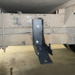 кронштейн запаски