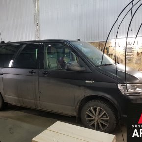 Установка пневмоподвески на заднюю ось Volkswagen Multivan T6 Установка пневмоподвески на заднюю ось Volkswagen Multivan T6