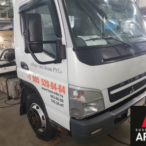 Установка пневмоподвески на Fuso Canter C эвакуатор Установка пневмоподвески на Fuso Canter C эвакуатор
