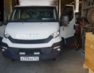 Установка задней пневмоподвески с управлением из салона Iveco Daily 50C Установка задней пневмоподвески с управлением из салона Iveco Daily 50C