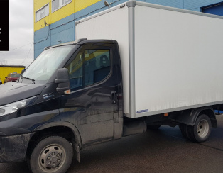 Установка задней пневмоподвески с управлением из салона на два контура Iveco Daily 50C Установка задней пневмоподвески с управлением из салона на два контура Iveco Daily 50C