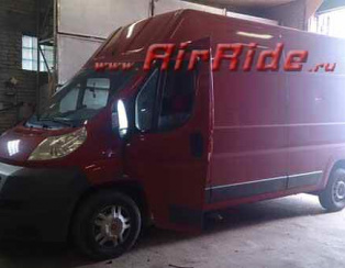 Пневмоподвеска на Fiat Ducato 250 2014 года Пневмоподвеска на Fiat Ducato 250 2014 года