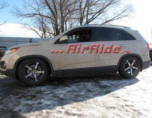 Пневмоподвеска на Kia Sorrento 2011 Пневмоподвеска на Kia Sorrento 2011