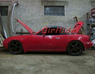 Пневмоподвеска на Mazda MX5 Пневмоподвеска на Mazda MX5