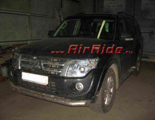 Пневмоподвеска на Mitsubishi Pajero 4 Пневмоподвеска на Mitsubishi Pajero 4