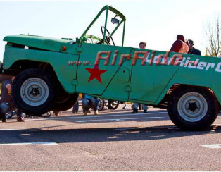Прыгающий УАЗ Прыгающий УАЗ
