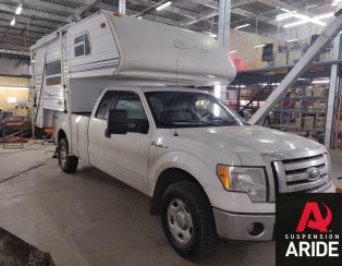 Установка пневмоподвески на заднюю ось Ford F150 Установка пневмоподвески на заднюю ось Ford F150