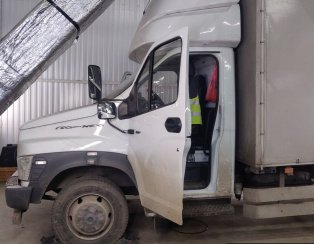 Установка пневмоподвески на заднюю ось Газон NEXT с усиленной рамой Луидор Установка пневмоподвески на заднюю ось Газон NEXT с усиленной рамой Луидор