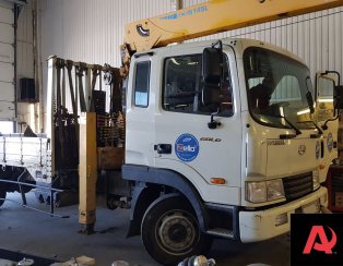 Установка передней пневмоподвески на кран-манипулятор Hyundai HD 120 Установка передней пневмоподвески на кран-манипулятор Hyundai HD 120