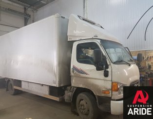 Установка пневмоподвески на переднюю ось HD78 с двигателем D4GA Установка пневмоподвески на переднюю ось HD78 с двигателем D4GA