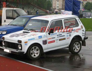 Пневмоподвеска на ВАЗ 2121 (Нива) Пневмоподвеска на ВАЗ 2121 (Нива)