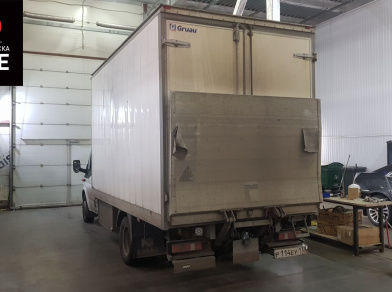 Пневмоподвеска на Ford Transit RWD в СТО - Этапы установки, характеристики пневмосистемы, технические нюансы замены комплекта с фотографиями Рис. 1 Пневмоподвеска на Ford Transit RWD в СТО - Этапы установки