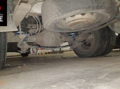 Пневмоподвеска на Ford Transit RWD в СТО - Этапы установки, характеристики пневмосистемы, технические нюансы замены комплекта с фотографиями Рис. 9 Пневмоподвеска на Ford Transit RWD в СТО - Этапы установки