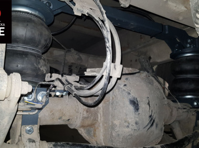 Рис. 6 Наши проекты: Пневмоподвеска на ﻿Ford Transit RWD с ГБО - Этапы установки