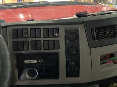 Наши проекты: Пневмоподвеска на Volvo FL240 - Этапы установки от компании «ARIDE». Доступные цены, гарантия, для заказа и получения консультации звоните 8 (800) 707-52-13. Рис. 18 Наши проекты: Пневмоподвеска на Volvo FL240 - Этапы установки