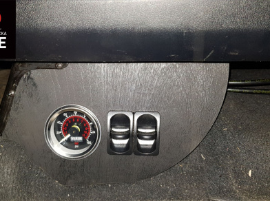 Наши проекты: Пневмоподвеска на Toyota Tundra - Этапы установки от компании «ARIDE». Доступные цены, гарантия, для заказа и получения консультации звоните 8 (800) 707-52-13. Рис. 9 Наши проекты: Пневмоподвеска на Toyota Tundra - Этапы установки