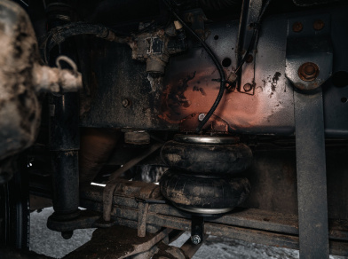 Рис. 4 Пневматические подушки на ДАФ 105