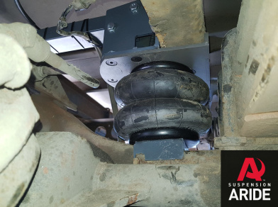 Рис. 6 Наши проекты: Пневмоподвеска на Isuzu NQR 90 - Этапы установки