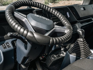 Рис. 6 Наши проекты: Пневмоподвеска на Isuzu Elf EC7