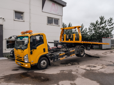 Наши проекты: Пневмоподвеска на Isuzu KV100 Рис. 1 Наши проекты: Пневмоподушки на Isuzu ELF 9.5