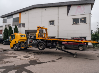 Наши проекты: Пневмоподвеска на Isuzu KV100 Рис. 2 Наши проекты: Пневмоподушки на Isuzu ELF 9.5