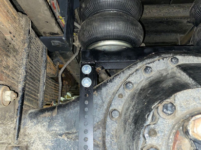 Рис. 10 Наши проекты: Вспомогательная пневмоподвеска JAC N120