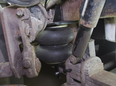 Наши проекты: Пневмоподвеска Peterbilt 387 от компании «ARIDE». Доступные цены, гарантия, для заказа и получения консультации звоните 8 (800) 707-52-13. Рис. 5 Наши проекты: Пневмоподвеска Peterbilt 387