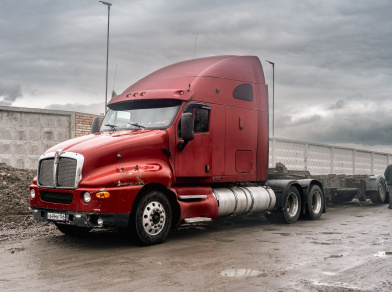 Наши проекты: Kenworth T2000 установка подъёмной оси Рис. 1 Наши проекты: Подъёмная ось на контейнеровоз