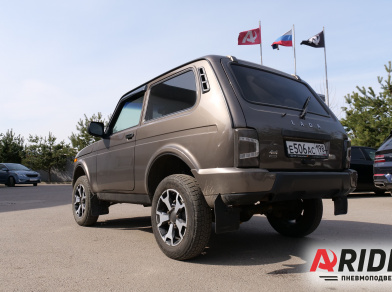 Рис. 2 Наши проекты: Пневмоподвеска на Lada Niva 