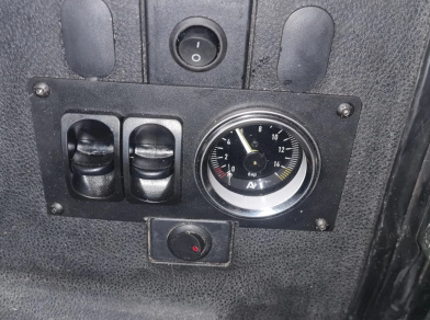 Рис. 7 Наши проекты: Установка пневмоподвески Уаз Профи односкат