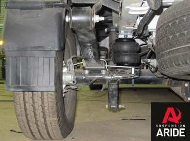 Рис. 6 Наши проекты: Пневмоподвеска на Ford Transit RWD с заменой пневмы - Этапы установки