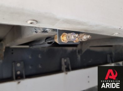 Установка базового комплекта пневмоподвески на Ford Transit задний привод, будка, рестайлинг - фото и описание работ, технические детали проекта и характеристики Рис. 10 Установка пневмоподвески на заднюю ось Ford Transit двухскат 2018